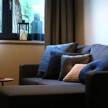 Konukevi Old River *