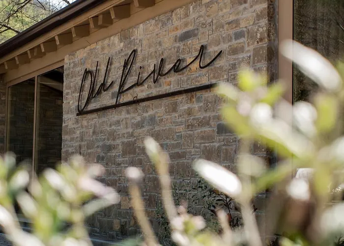 Konukevi Old River *