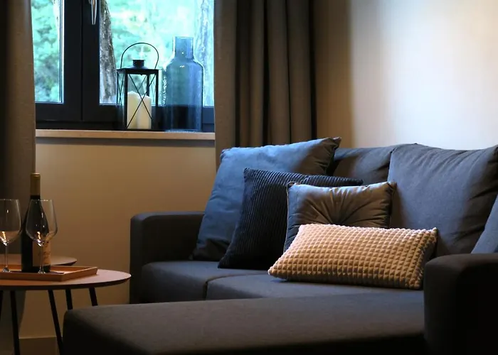 Konukevi Old River *